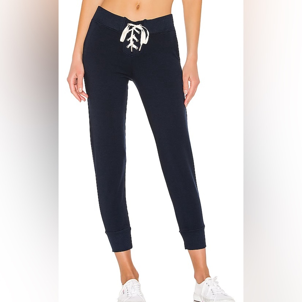 NWT $169 Monrow joggers size L